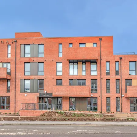 Apartamento 21 Two Bedroom- With Secure Parking And Free Onsite Gym *