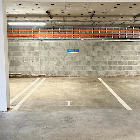 Apartamento 21 Two Bedroom- With Secure Parking And Free Onsite Gym *