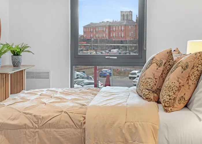 21 Two Bedroom- With Secure Parking And Free Onsite Gym Apartamento York