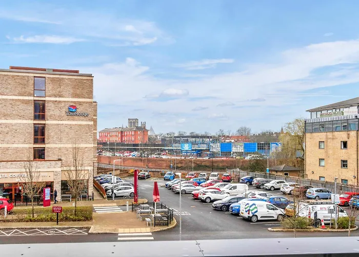 Apartamento 21 Two Bedroom- With Secure Parking And Free Onsite Gym